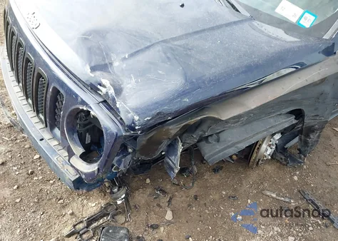 2015 Jeep Patriot High Altitude Edition z USA, uszkodzony, nr VIN 1C4NJPFA9FD428761